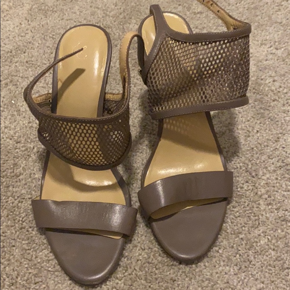 Ann Taylor heels